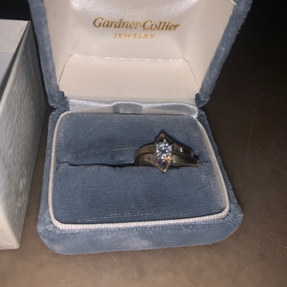 Wedding Ring Set - Picture 4 of 4